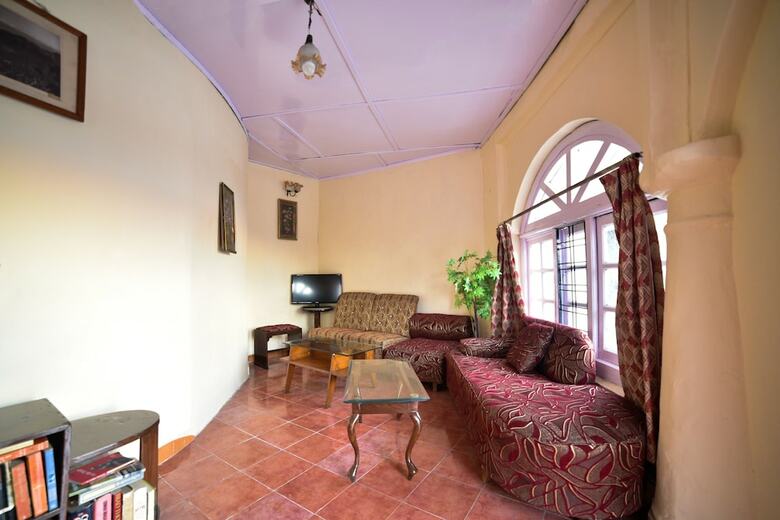 Hotel Chimney House By Opensky, Mussoorie