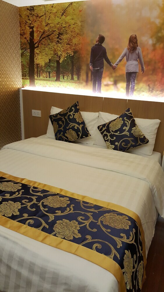 Whole Sunshine International Hotel