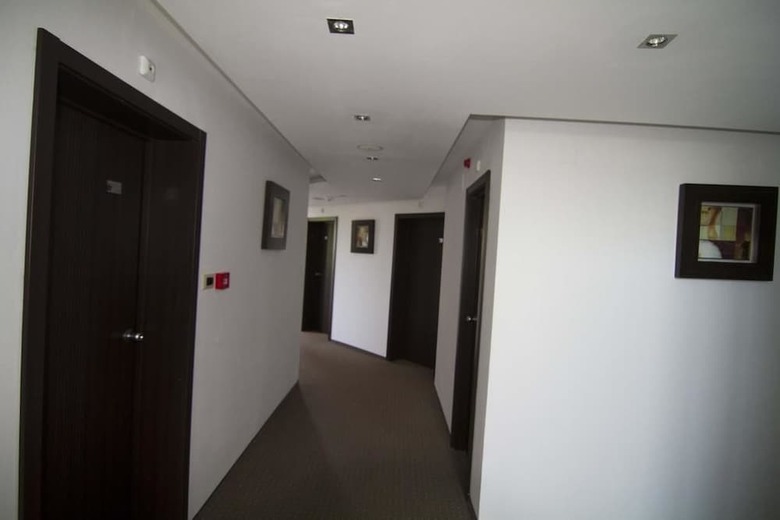 Salena Plaza Hotel