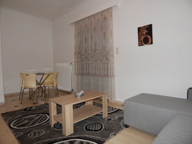 Tripoli Apartments & Rooms