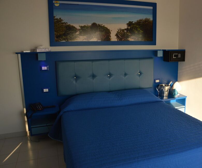 Hotel Caraibisiaco Sul Mare