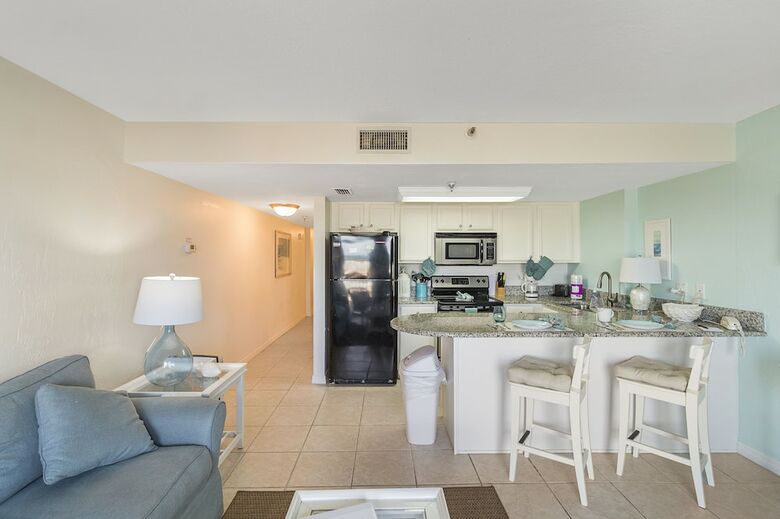 Tropical Suites At Sunglow Resort