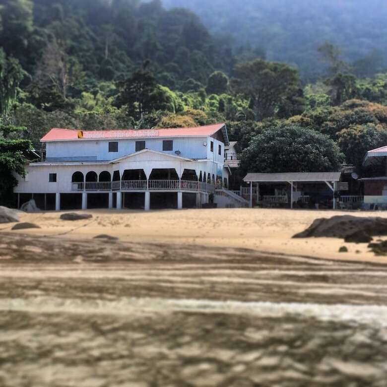 Hotel Damai Tioman Resort