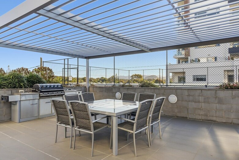 Iroise Beachside Apartment