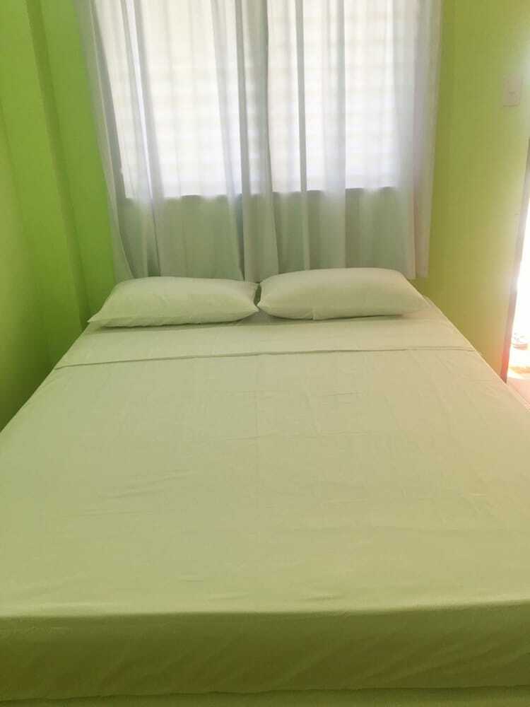 Hotel Puesta Del Sol Beach Bungalows