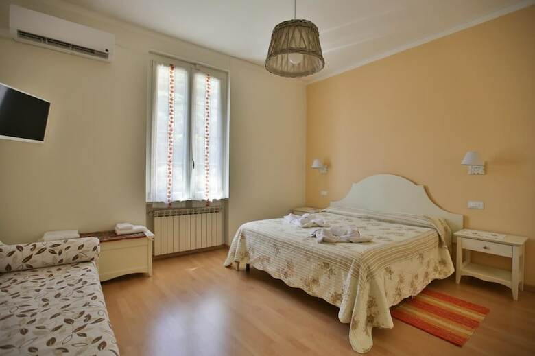 Hotel Affittacamere Casa Lorelei