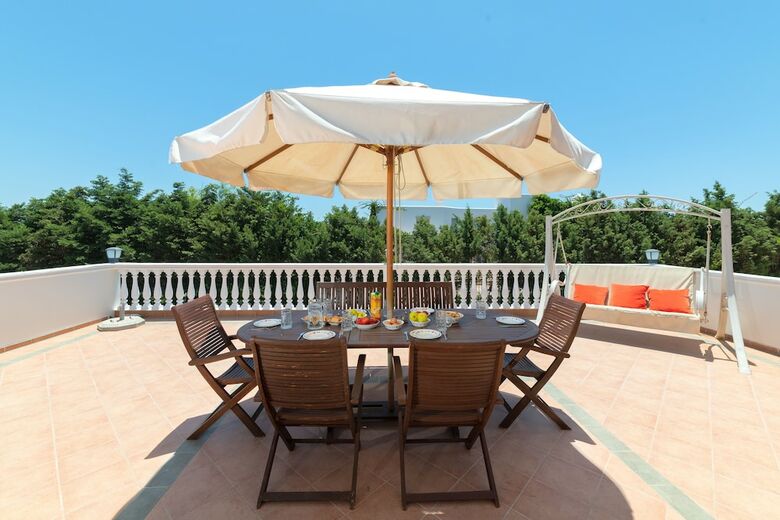 Kiotari Bliss Villa