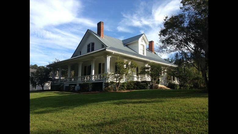 Bed & Breakfast Canemount Plantation Inn