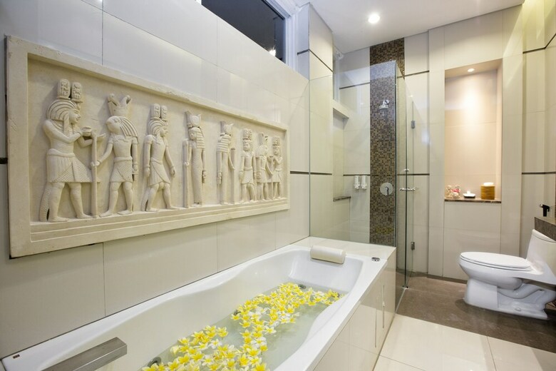 Bed & Breakfast Inkuta Residence And Villa
