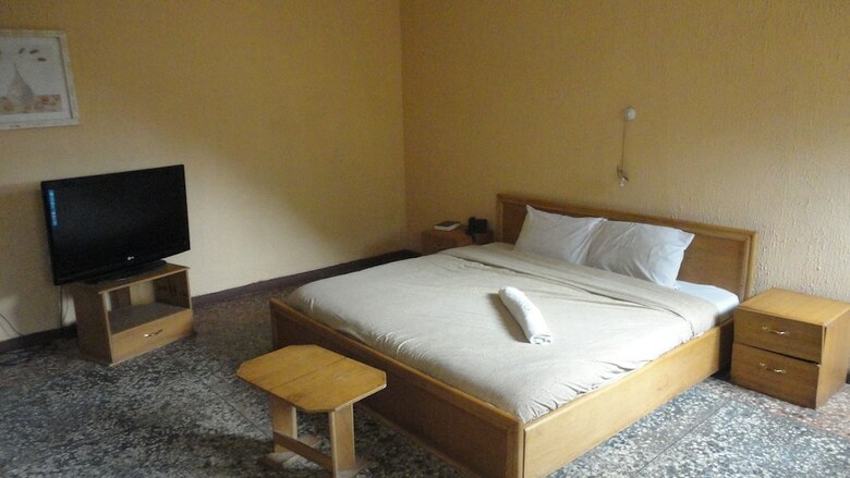 Hotel Wuraola Guest Inn