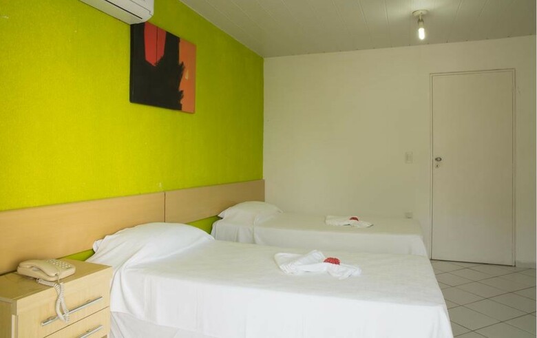Hotel Caju Praia Azul