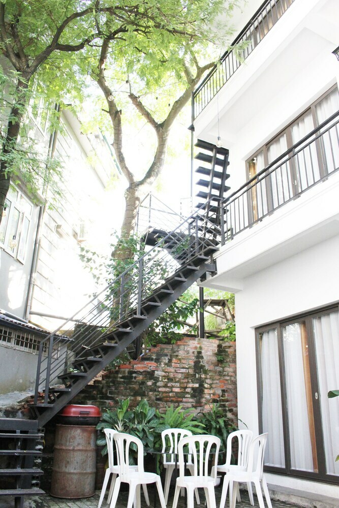 Hotel The Bay - Ha Long Homestay