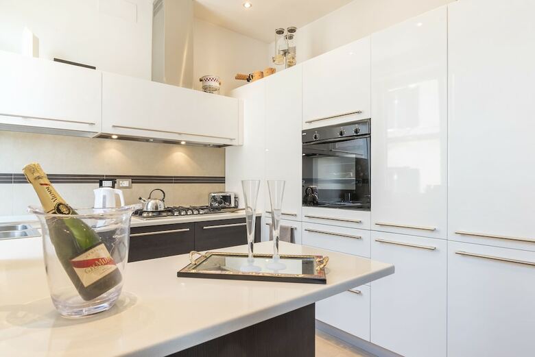 Colosseo & Colle Oppio Charming Apartment