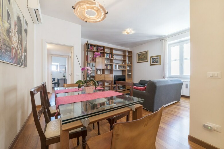 Colosseo & Colle Oppio Charming Apartment