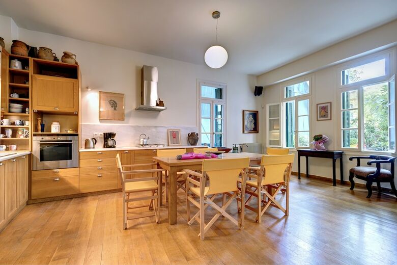 Apartamentos Artistic Neoclassical Residence