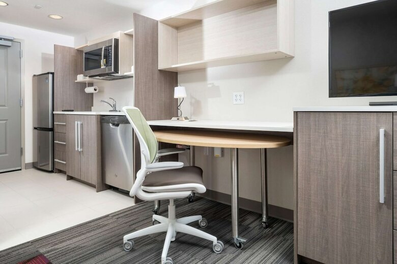 Hotel Home2 Suites By Hilton Newark Airport