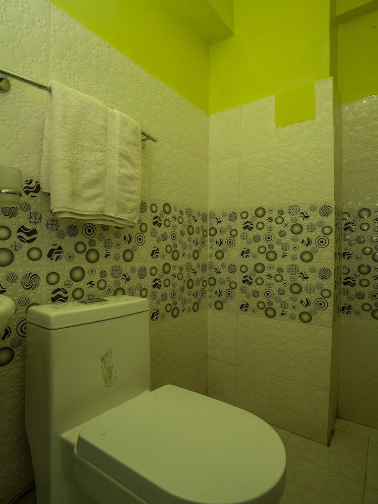 Oyo 207 Hotel Cirrus