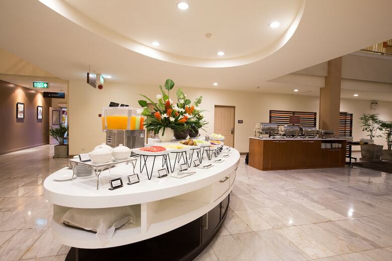 Imm Hotel Thaphae Chiang Mai