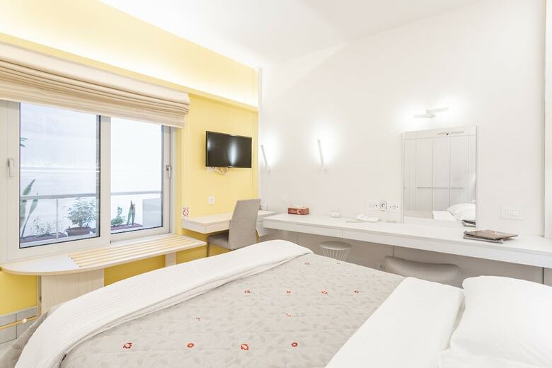 Apartamentos Acropolis Suites 2 - Where Else In Athens