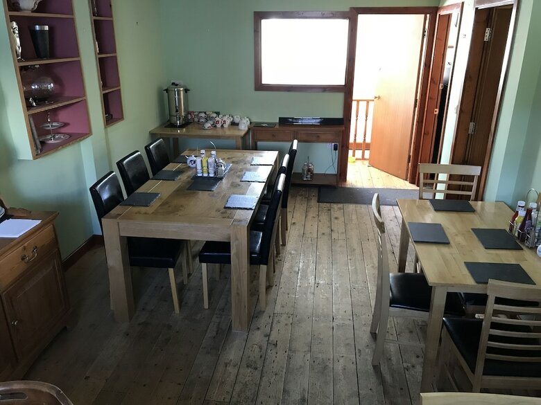 Hotel Pisgah Guest House