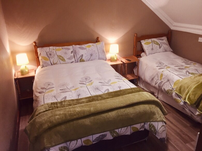 Hotel Pisgah Guest House