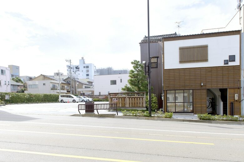 Apartamentos Nishichayagai Muu House Hotel