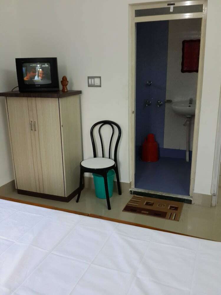 Hotel Lodge Lipika