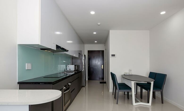 Zoneland Apartments - Monarchy Riverside