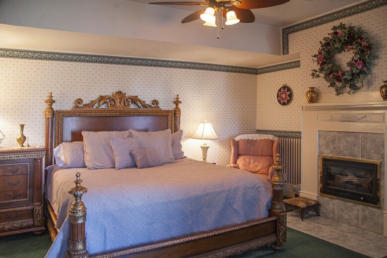 Posada Lizzie's Heritage Inn