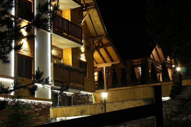 Apartamentos Villa Natural Wood