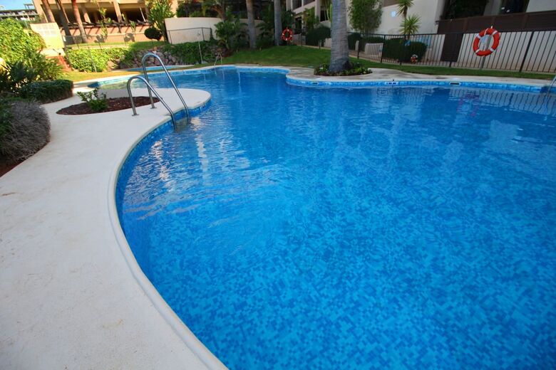 Albardi 3�a - Magn�fico Apartamento En Aguadulce