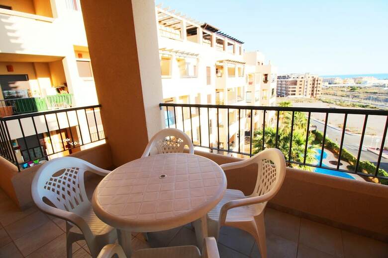 Albardi 3�a - Magn�fico Apartamento En Aguadulce