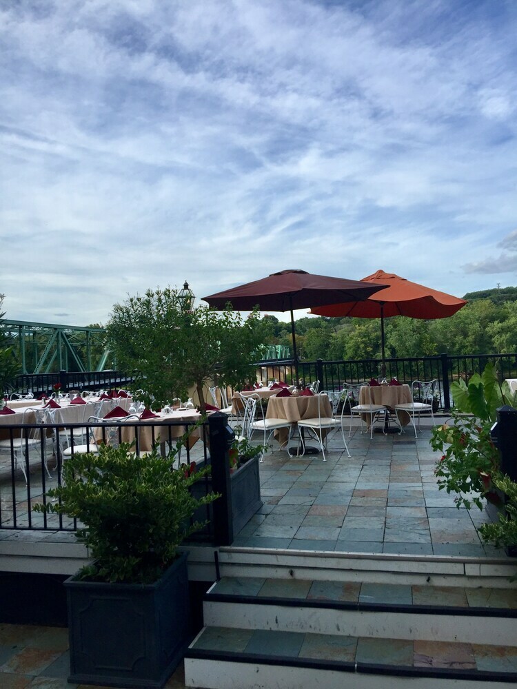 Posada Centre Bridge Inn