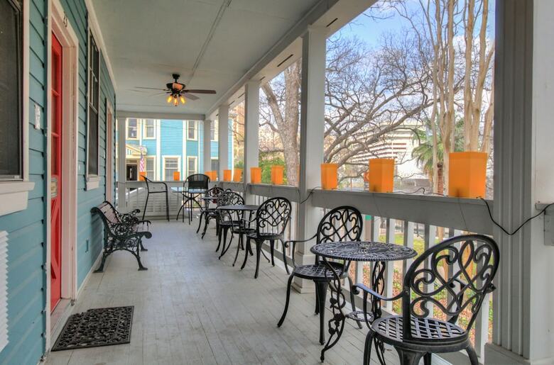 Bed & Breakfast Inn On The Riverwalk