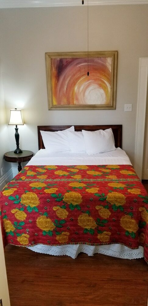 Bed & Breakfast Inn On The Riverwalk