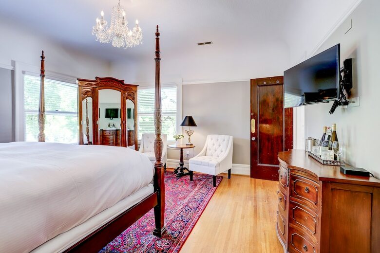 Portland's White House - Bed & Breakfast