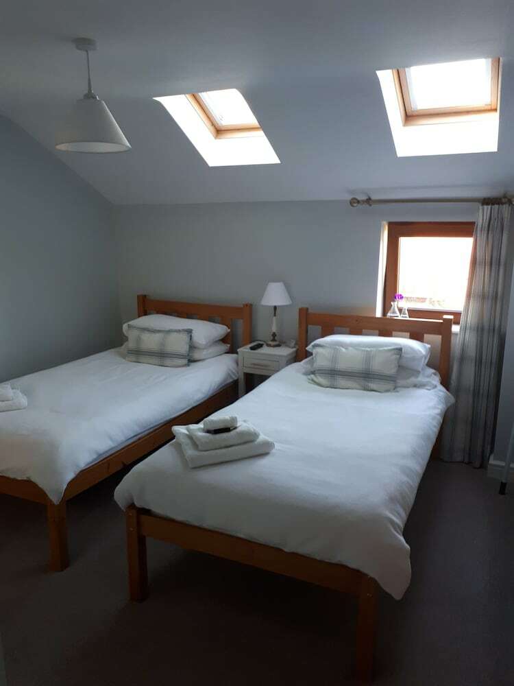 Field View B&B