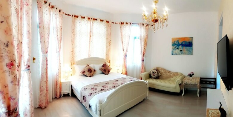 Bed & Breakfast Gihak Homestay