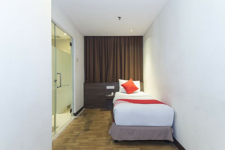 Oyo 430 Oak Valley Boutique Hotel