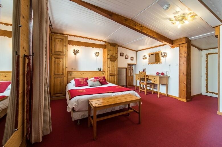 Hotel H�tel Le Grand Truc