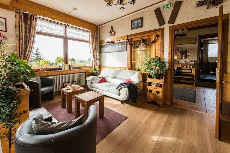 Hotel H�tel Le Grand Truc