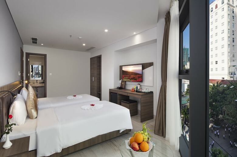 Diamond Nha Trang Hotel