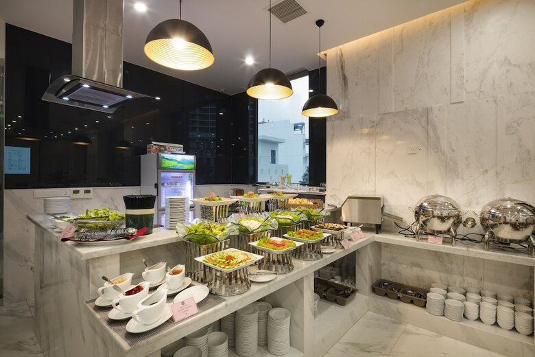 Diamond Nha Trang Hotel
