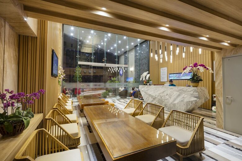 Diamond Nha Trang Hotel