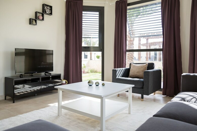 Higuests Vacation Homes - Villas Arcadia