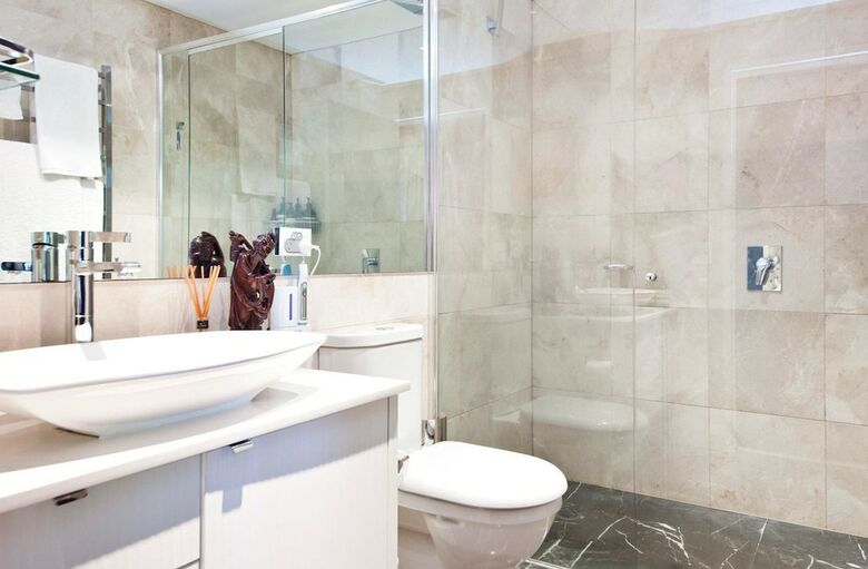Apartamentos Um616 Sleek Split Level City Oasis In Ultimo