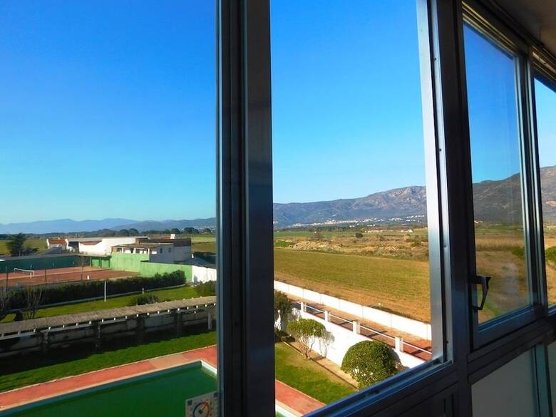 Apartamentos Estudio La Mas�a - A168