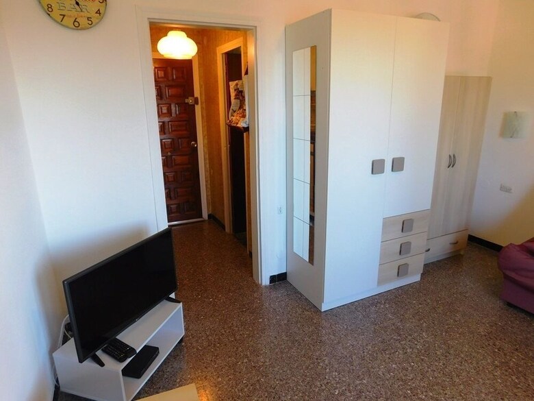 Apartamentos Estudio La Mas�a - A168