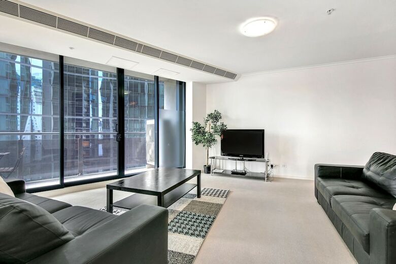 Mj Shortstay Whiteman St Apartments