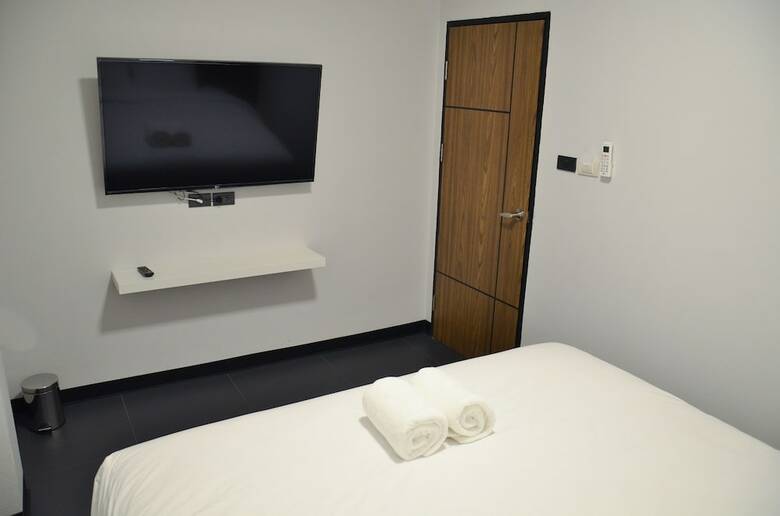 Hostal Oyo 1015 Once More Hostel